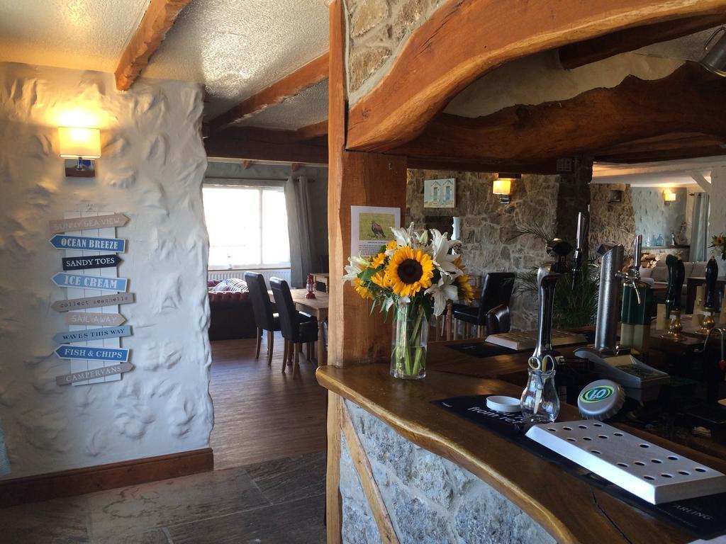Ty Dderw Country Inn Моелфр Экстерьер фото